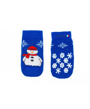 Laden Sie das Bild in den Galerie-Viewer, Rutschfeste Socken &quot;Schneemann&quot; - Unisex Kind
